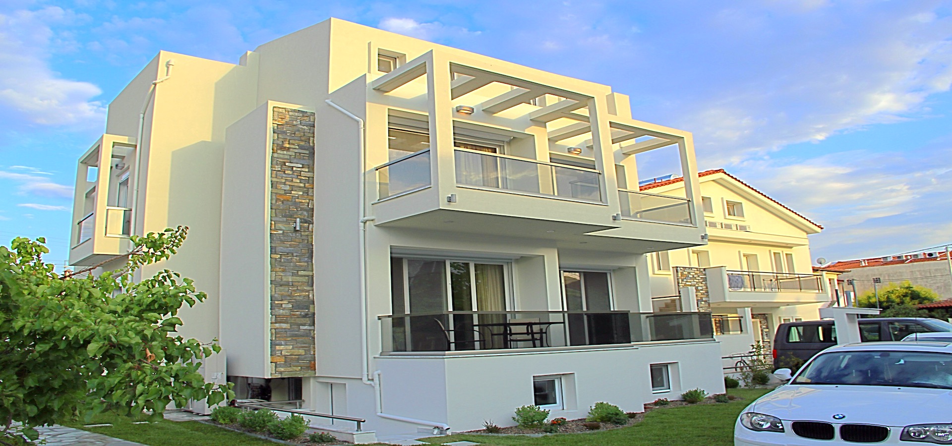 SkyRays apartments
